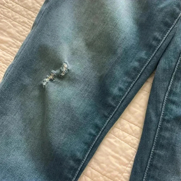 Madewell - Picture 5 of 8